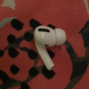 AirPod pro